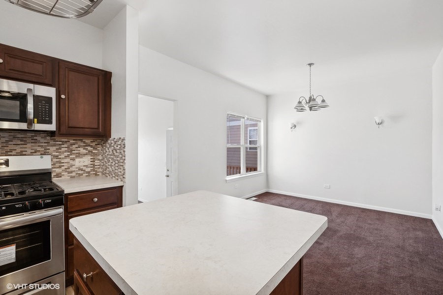 39 E 89th Street, Chicago, IL 60619