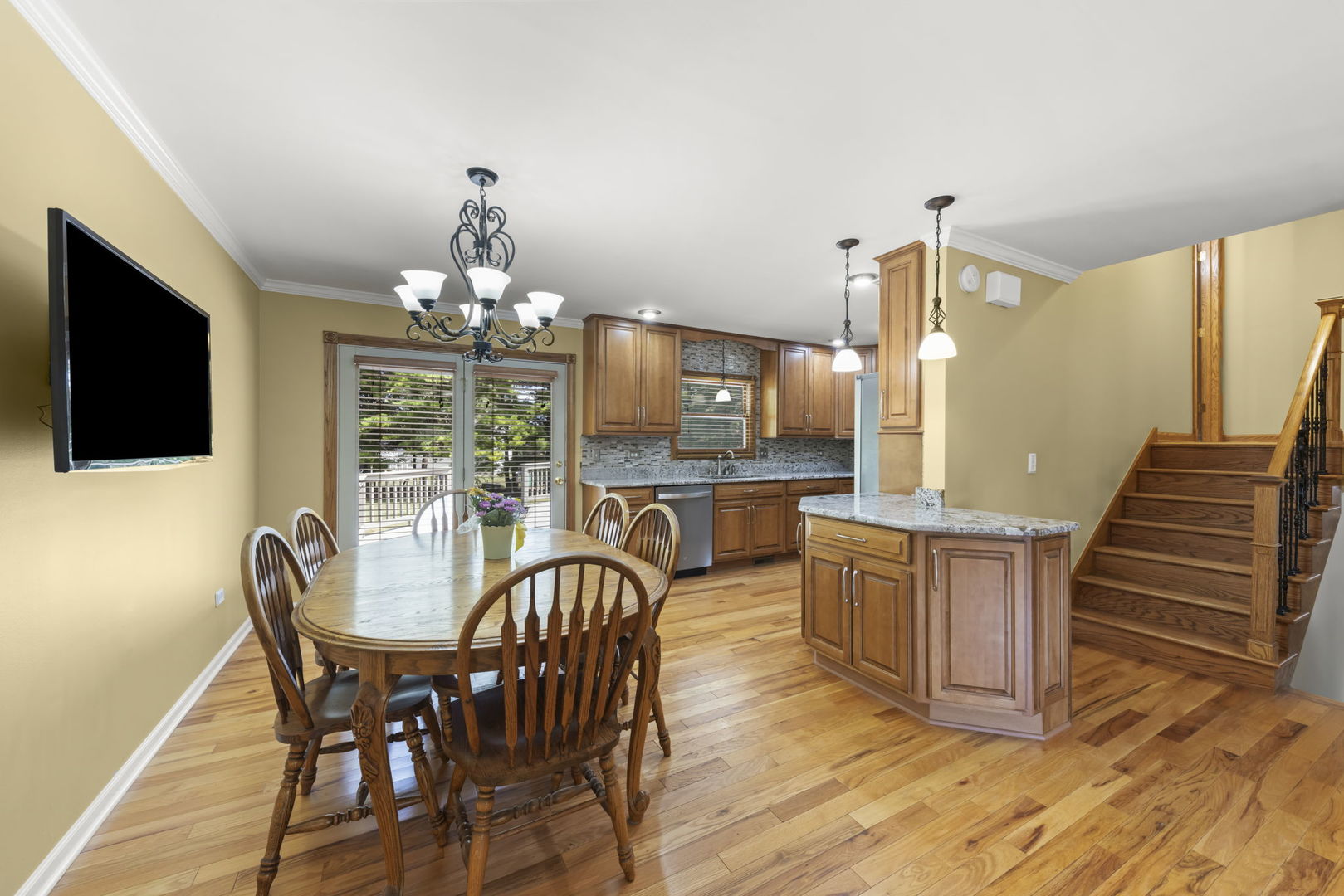 86 Joseph Lane, Glendale Heights, IL 60139