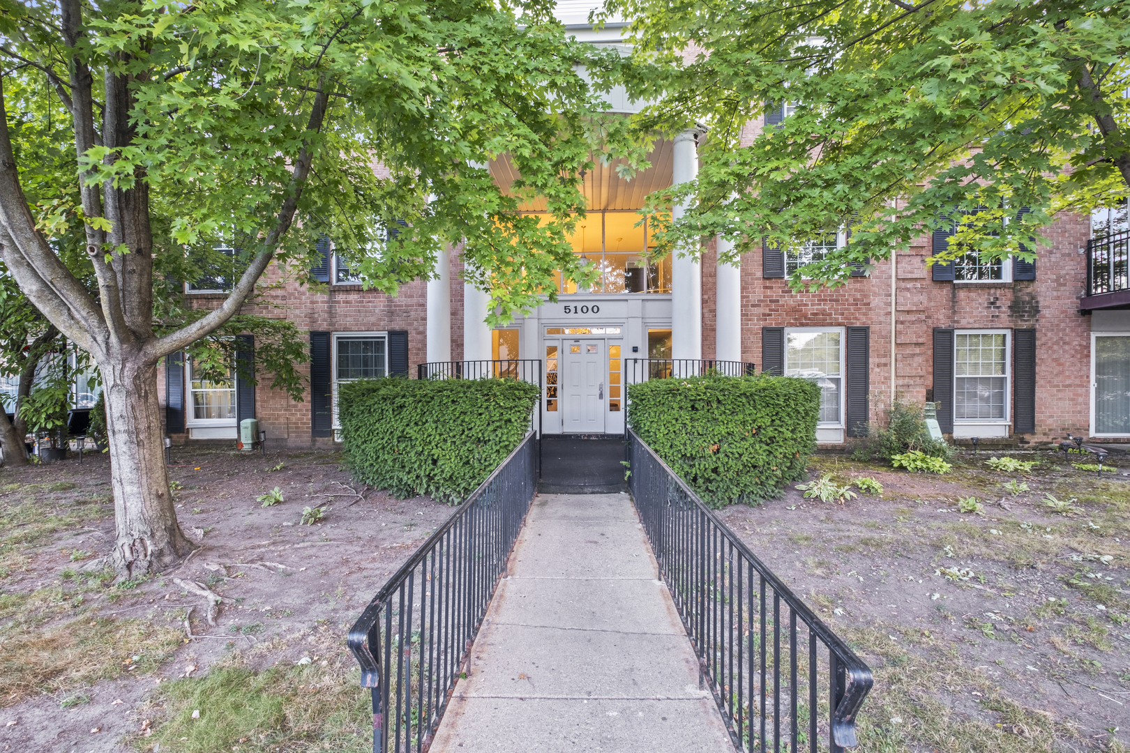 5100 Carriageway Drive #308, Rolling Meadows, IL 60008