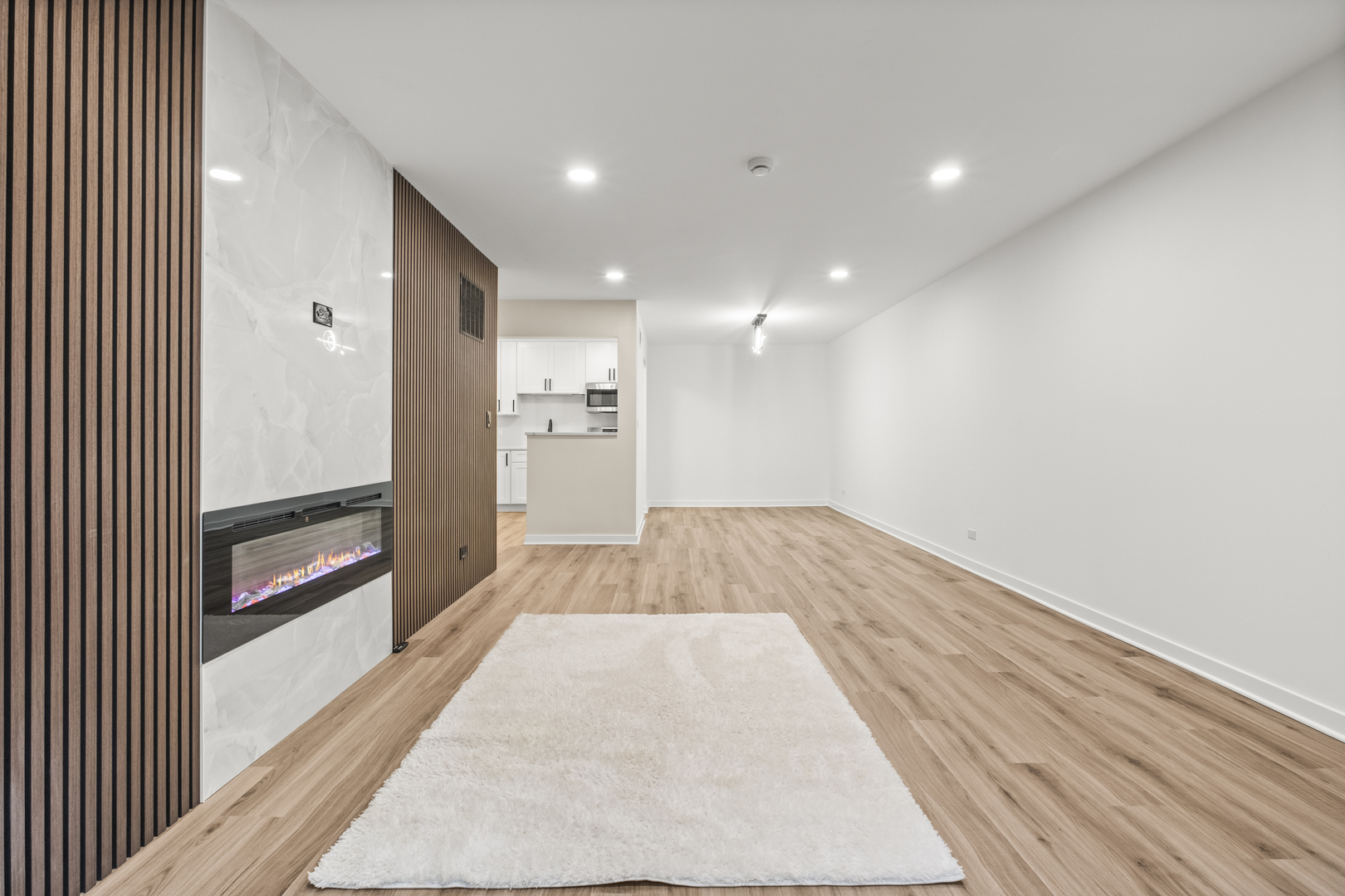 5100 Carriageway Drive #308, Rolling Meadows, IL 60008