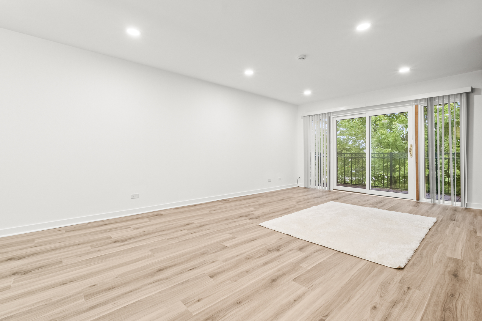 5100 Carriageway Drive #308, Rolling Meadows, IL 60008