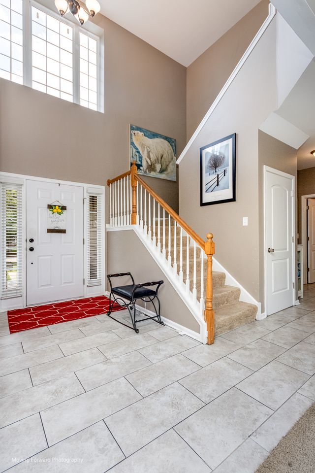 103 S Cranberry Street, Bolingbrook, IL 60490