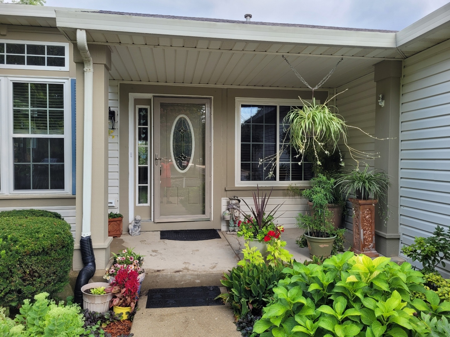 236 Jonathan Way, Bolingbrook, IL 60490