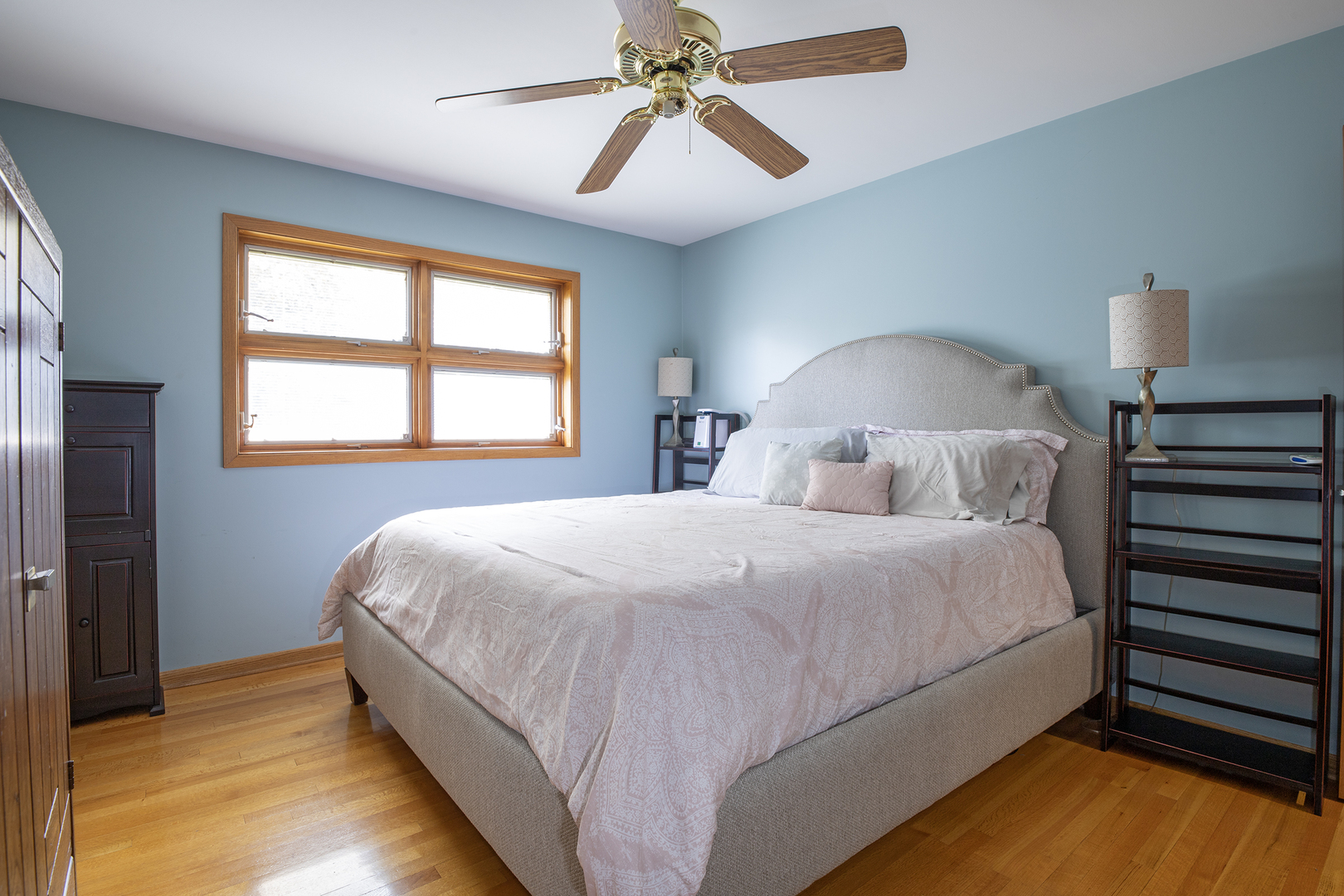 809 Tide Court, Wheeling, IL 60090