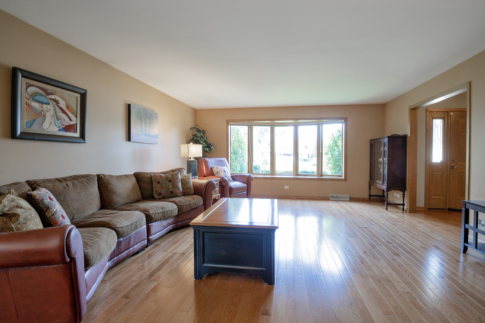 809 Tide Court, Wheeling, IL 60090
