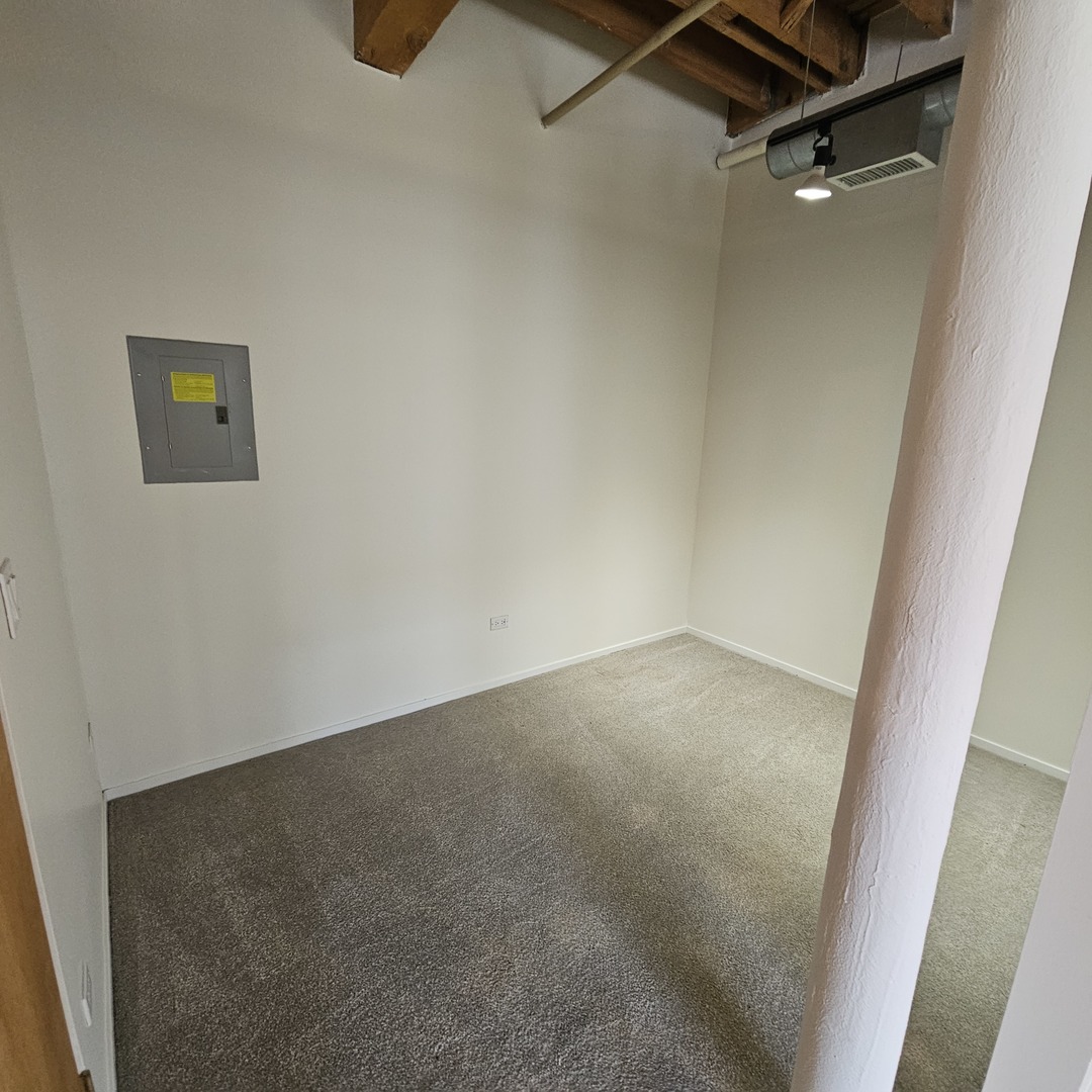 420 S CLINTON Street #607, Chicago, IL 60607
