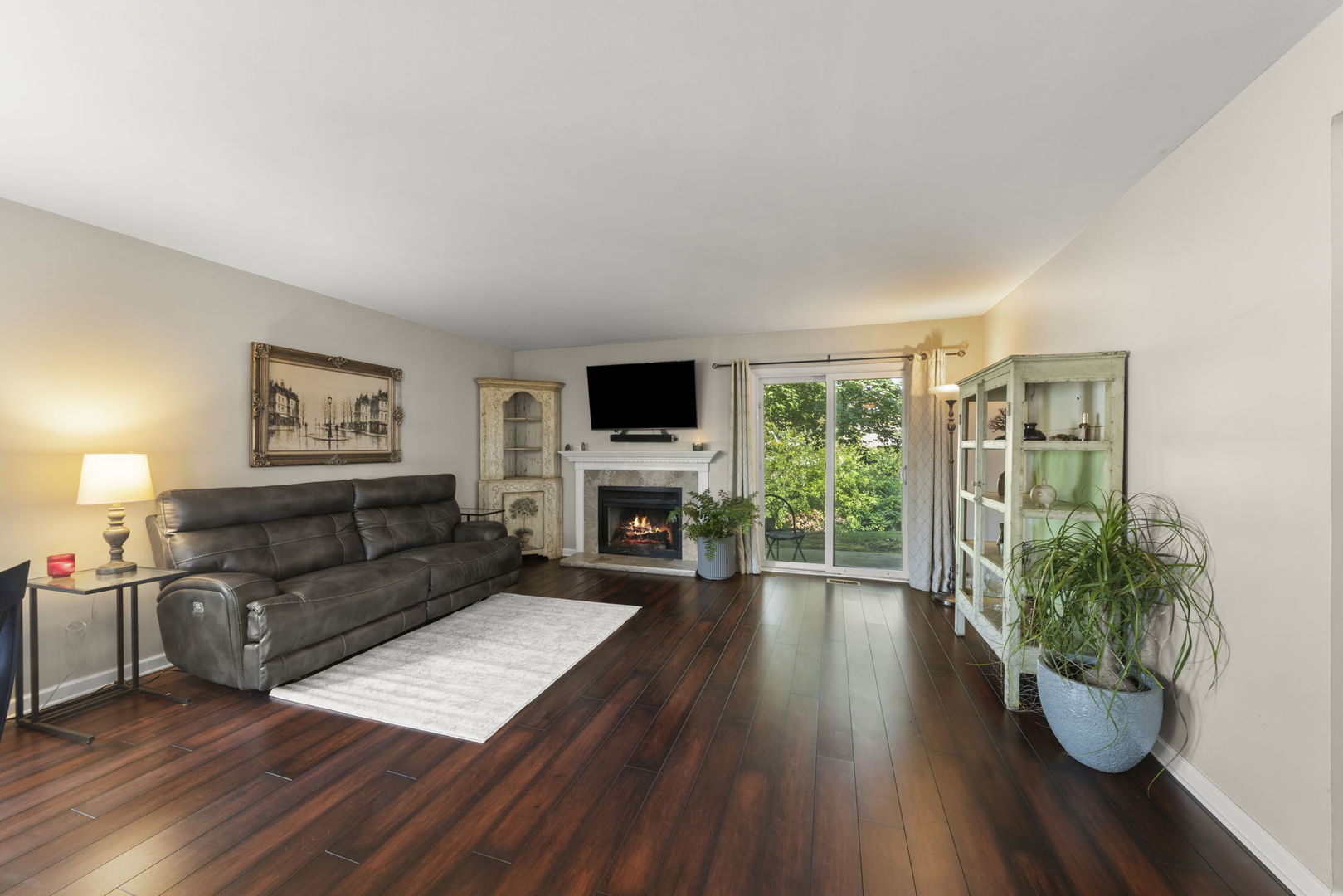 2482 BRUNSWICK Circle #A1, Woodridge, IL 60517