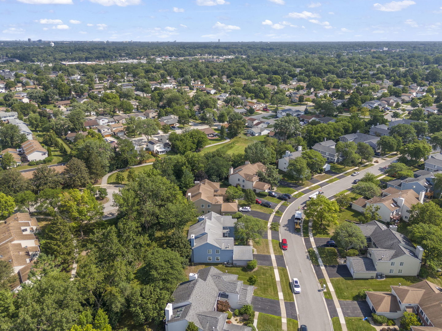 2482 BRUNSWICK Circle #A1, Woodridge, IL 60517