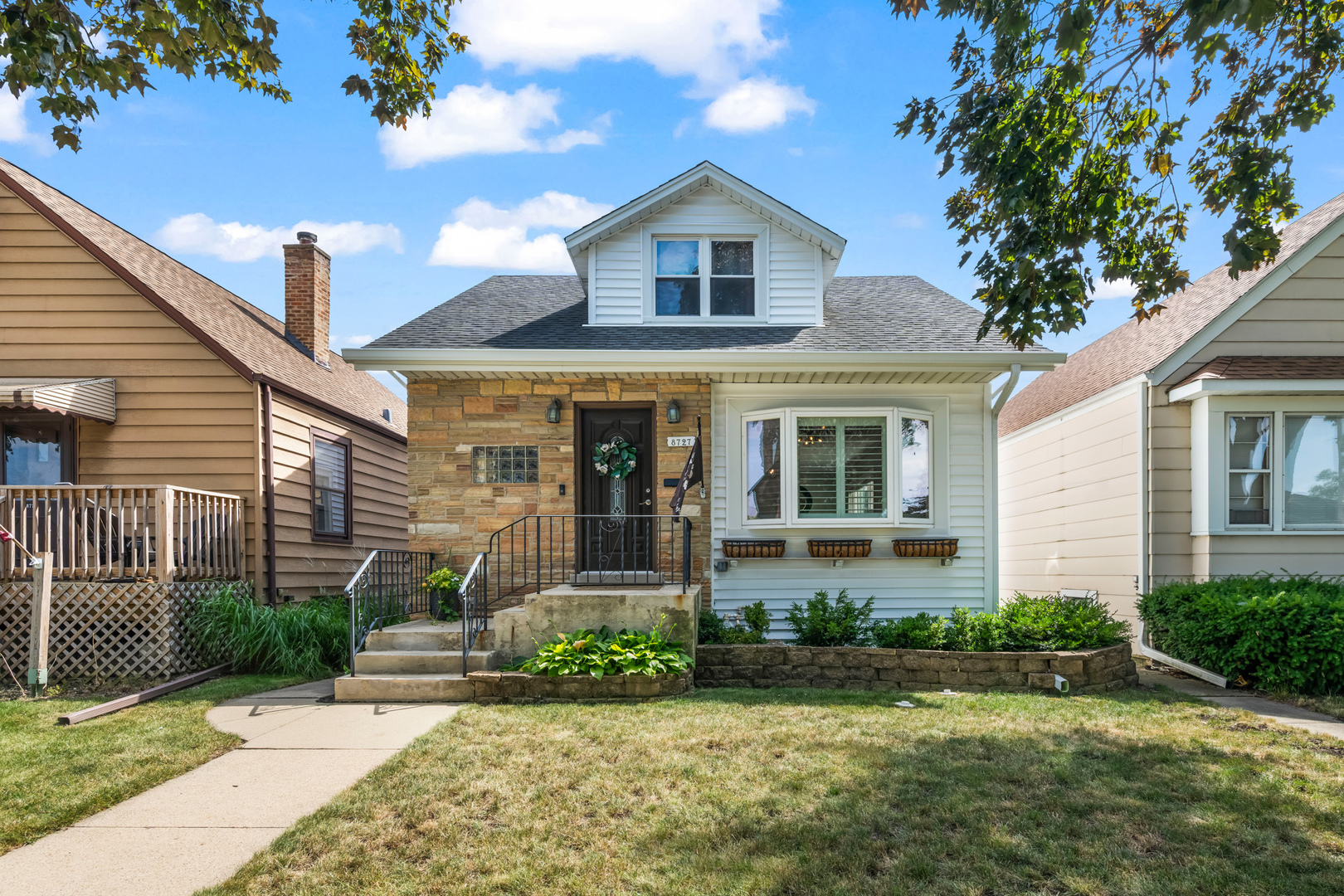 8727 W BELDEN Avenue, River Grove, IL 60171