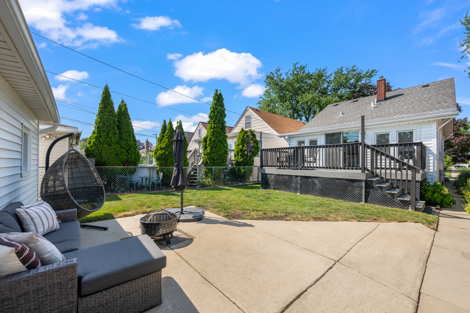 8727 W BELDEN Avenue, River Grove, IL 60171