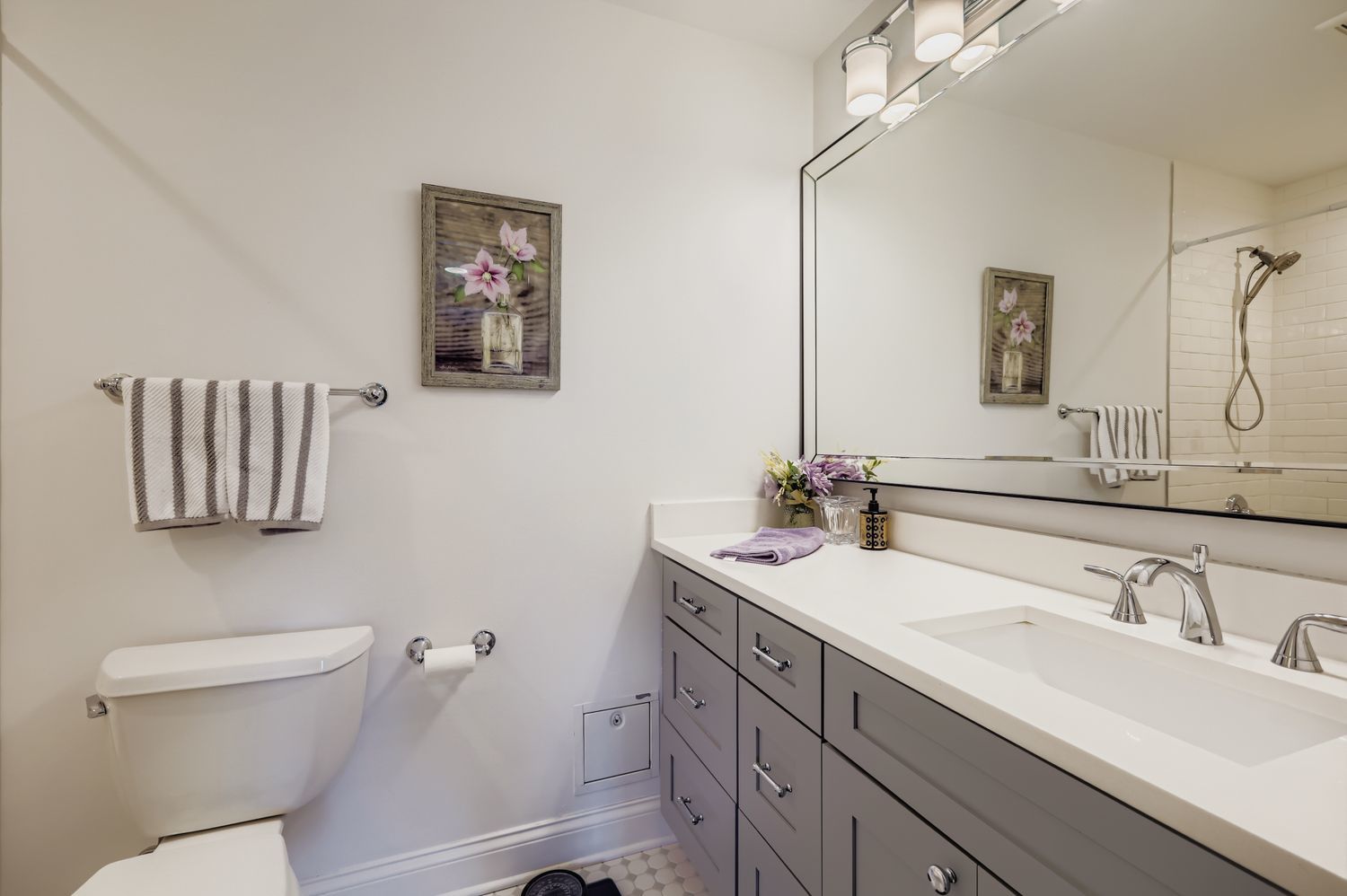 101 Lake Hinsdale Drive #301, Willowbrook, IL 60527