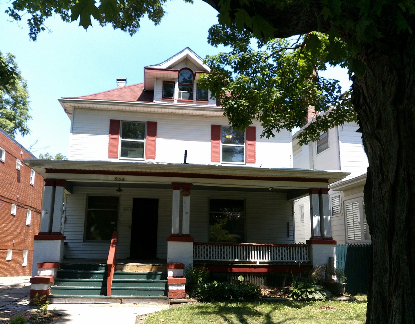 958 W William Street, Decatur, IL 62522