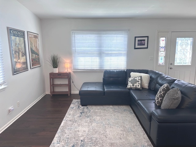 311 Cherrywood Court, Vernon Hills, IL 60061