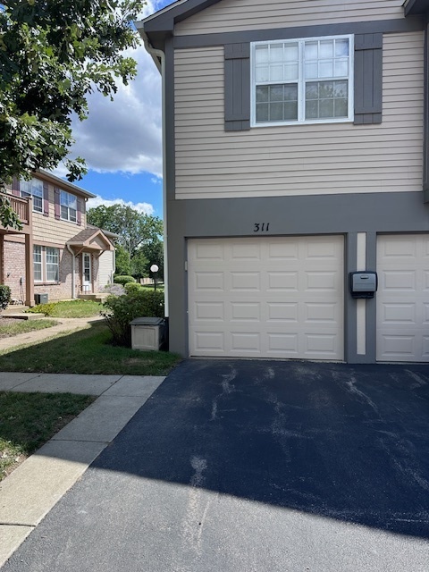 311 Cherrywood Court, Vernon Hills, IL 60061
