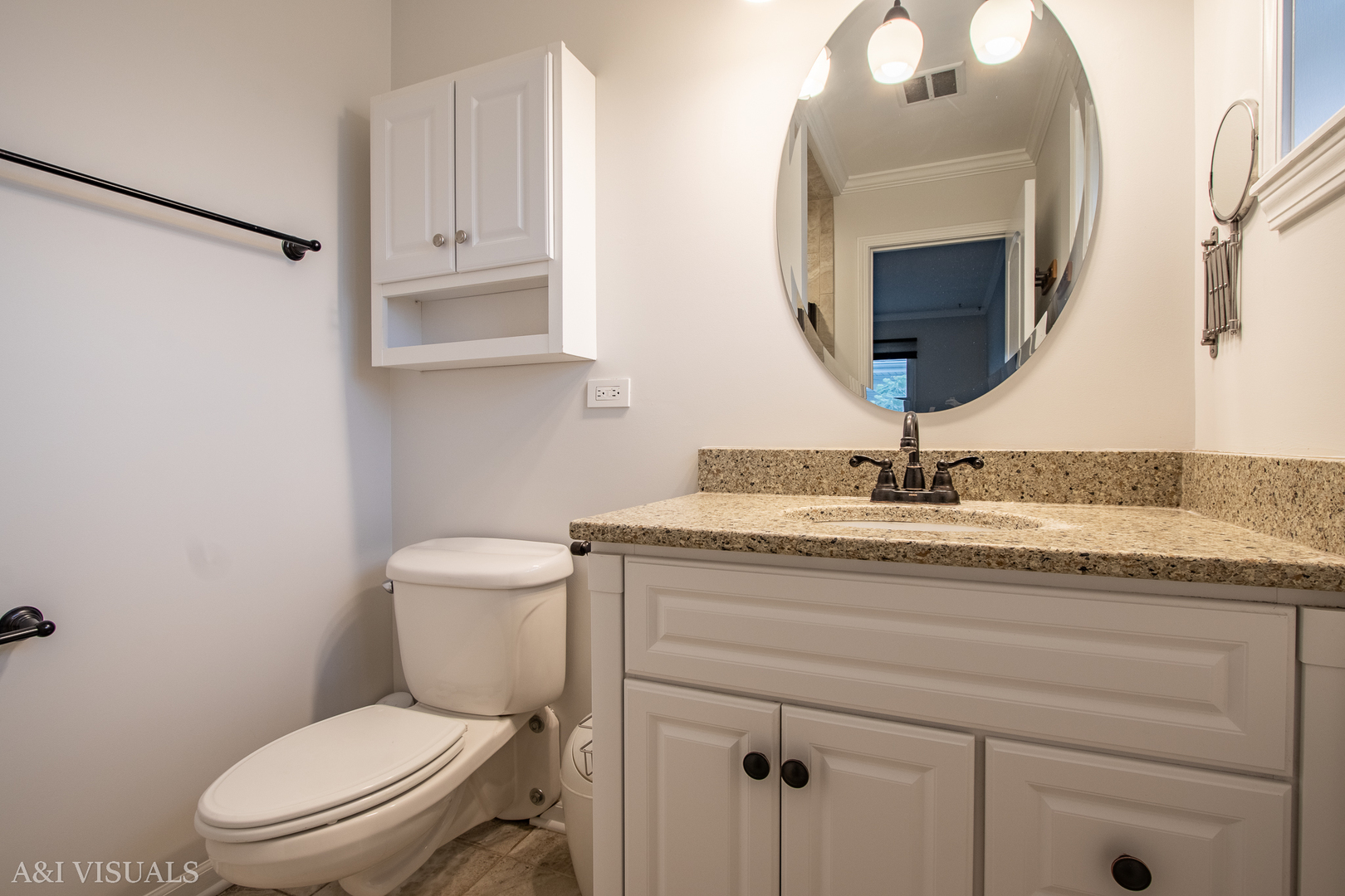 1015 Bowie Drive, Carol Stream, IL 60188