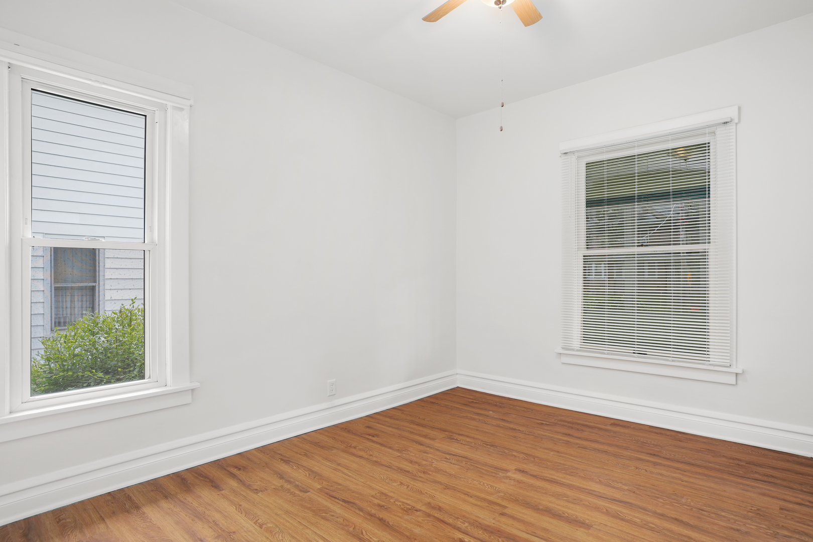 1100 Richards Street, Joliet, IL 60433