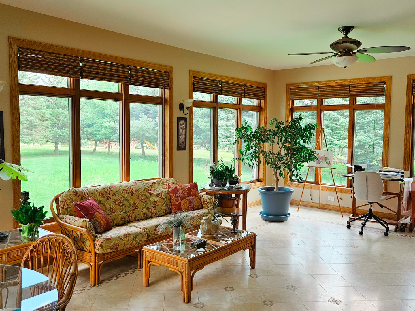 1608 Breezy Lawn Road, Spring Grove, IL 60081