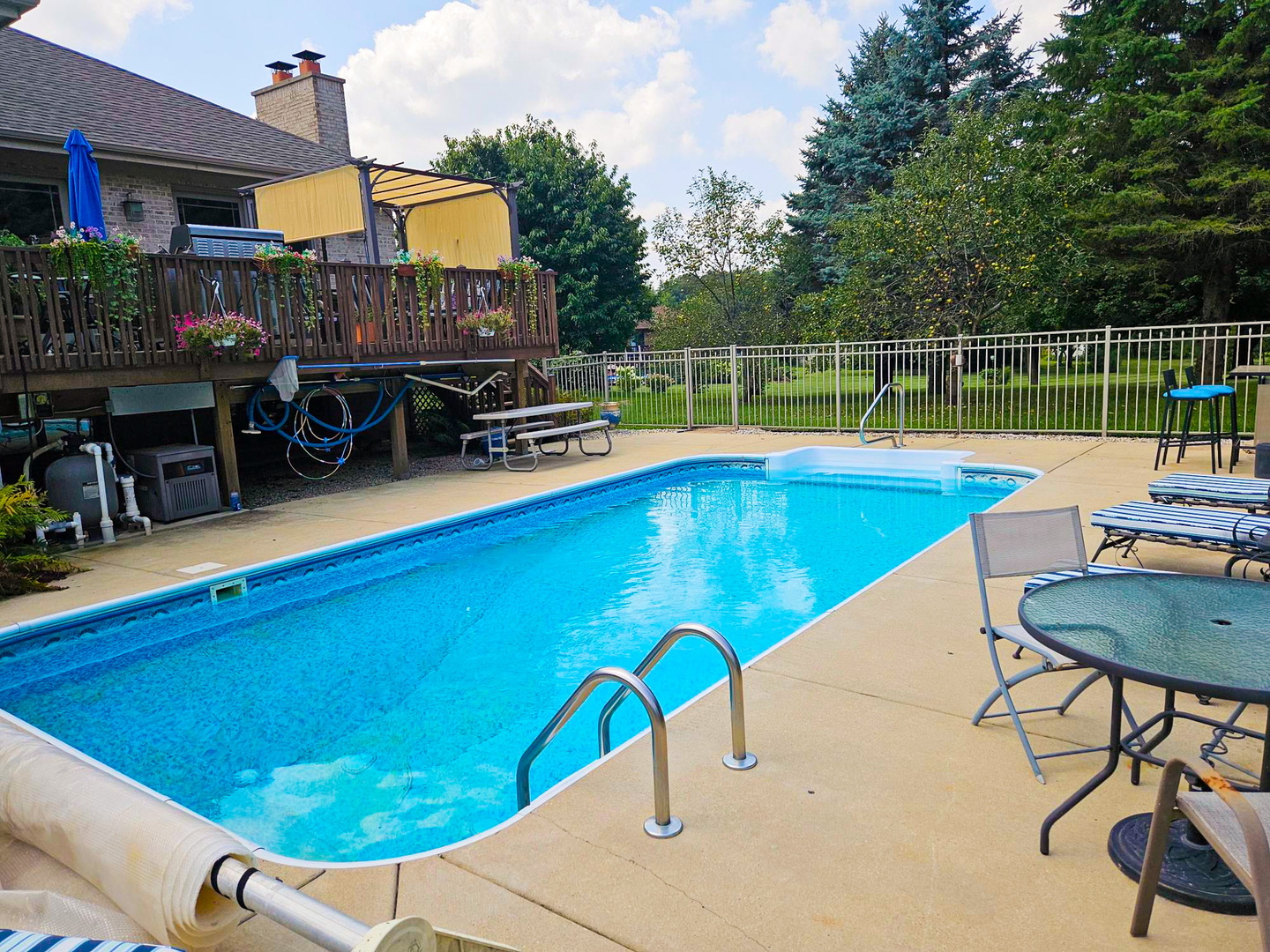 1608 Breezy Lawn Road, Spring Grove, IL 60081