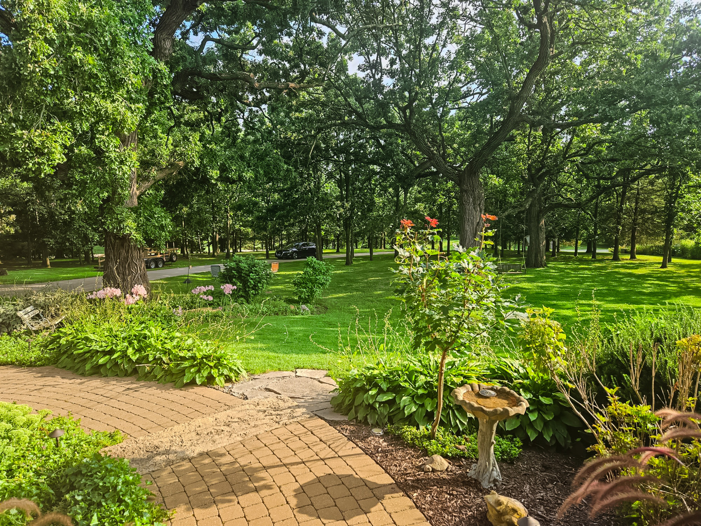 1608 Breezy Lawn Road, Spring Grove, IL 60081