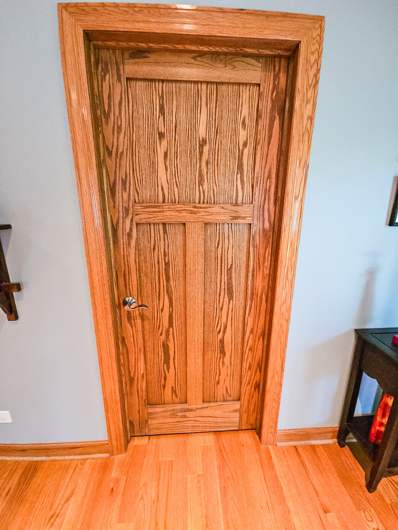 1608 Breezy Lawn Road, Spring Grove, IL 60081