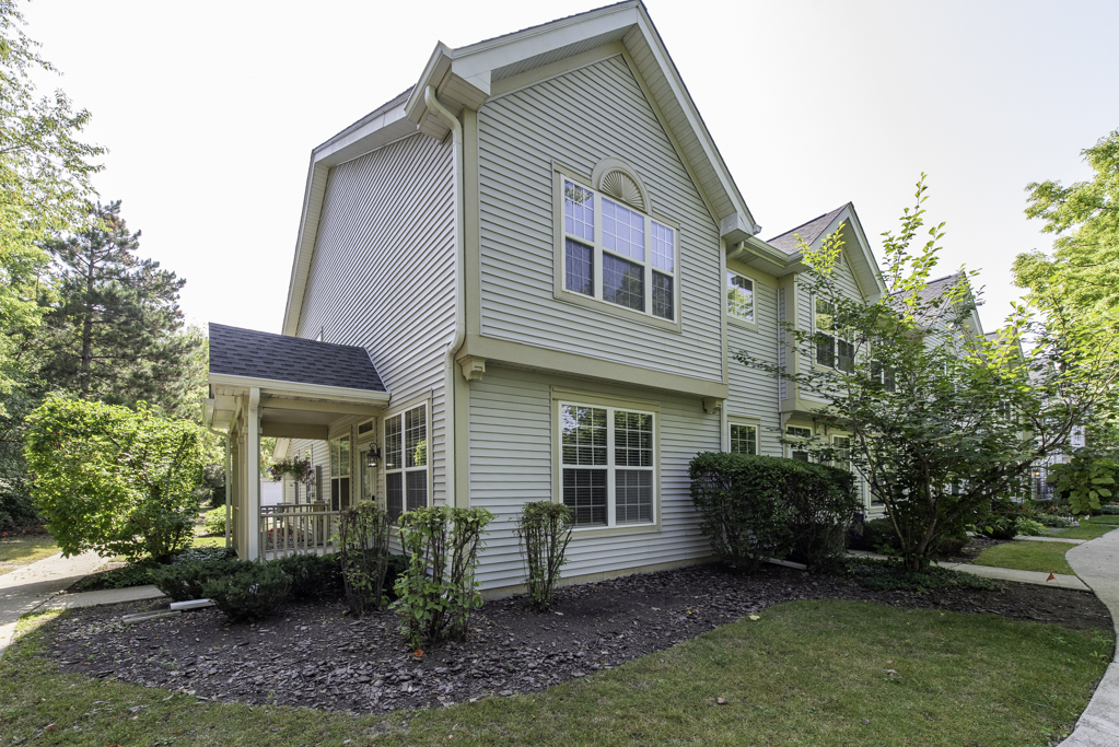 723 Morris Court, Lakemoor, IL 60050