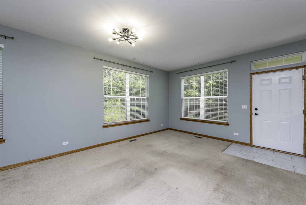 723 Morris Court, Lakemoor, IL 60050