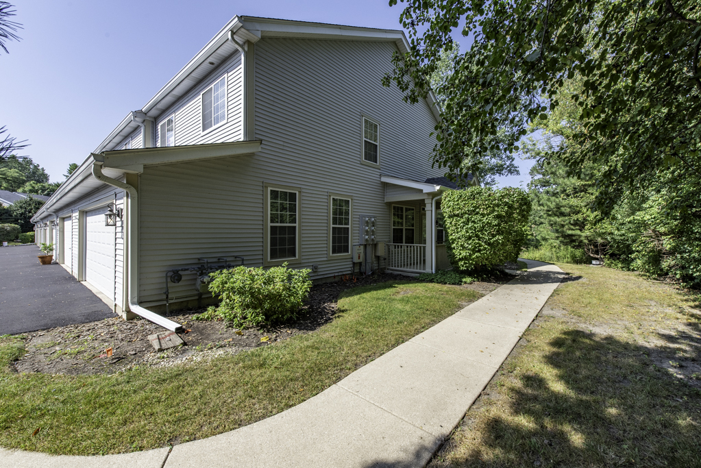 723 Morris Court, Lakemoor, IL 60050