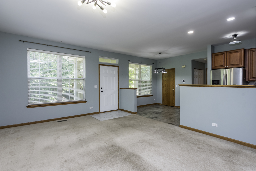723 Morris Court, Lakemoor, IL 60050