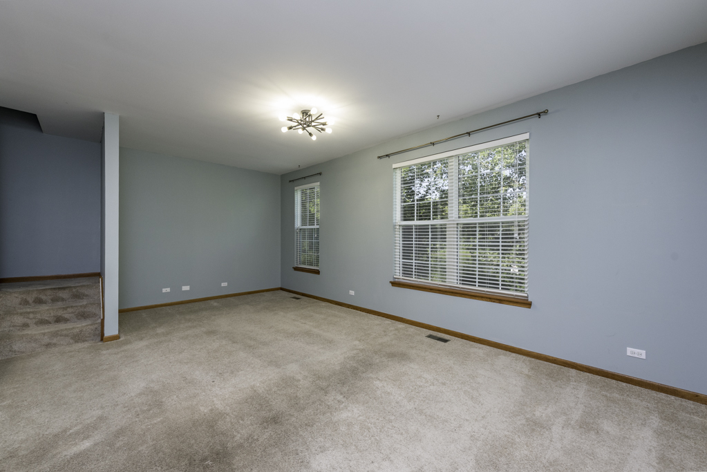 723 Morris Court, Lakemoor, IL 60050