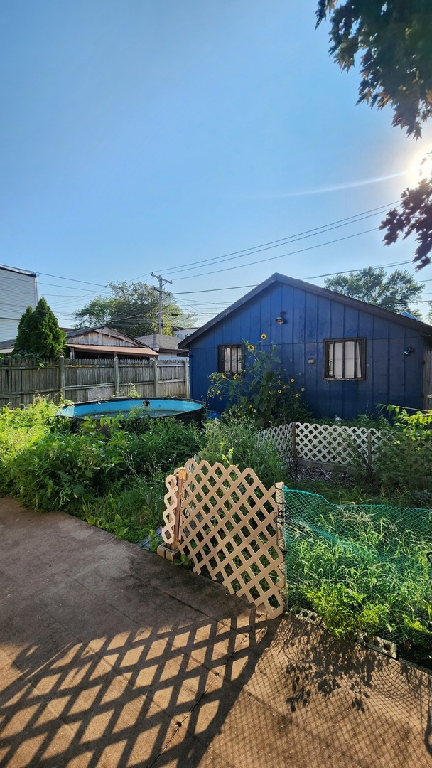 1832 S Central Avenue, Cicero, IL 60804