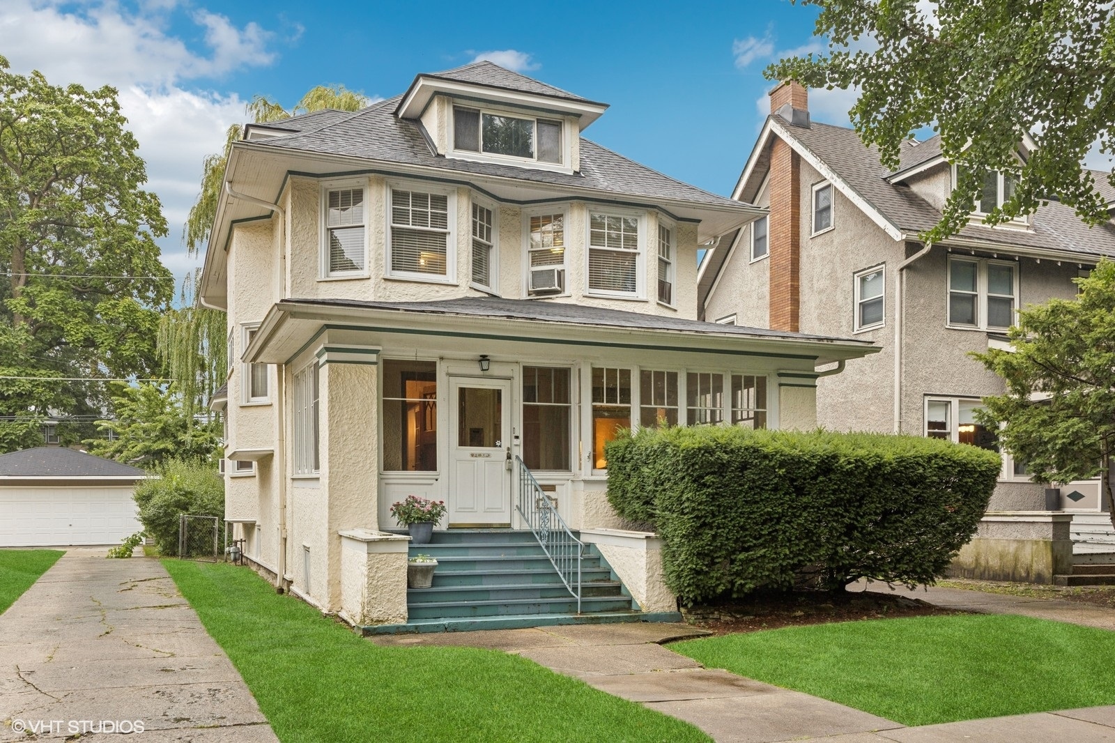 632 S Elmwood Avenue, Oak Park, IL 60304