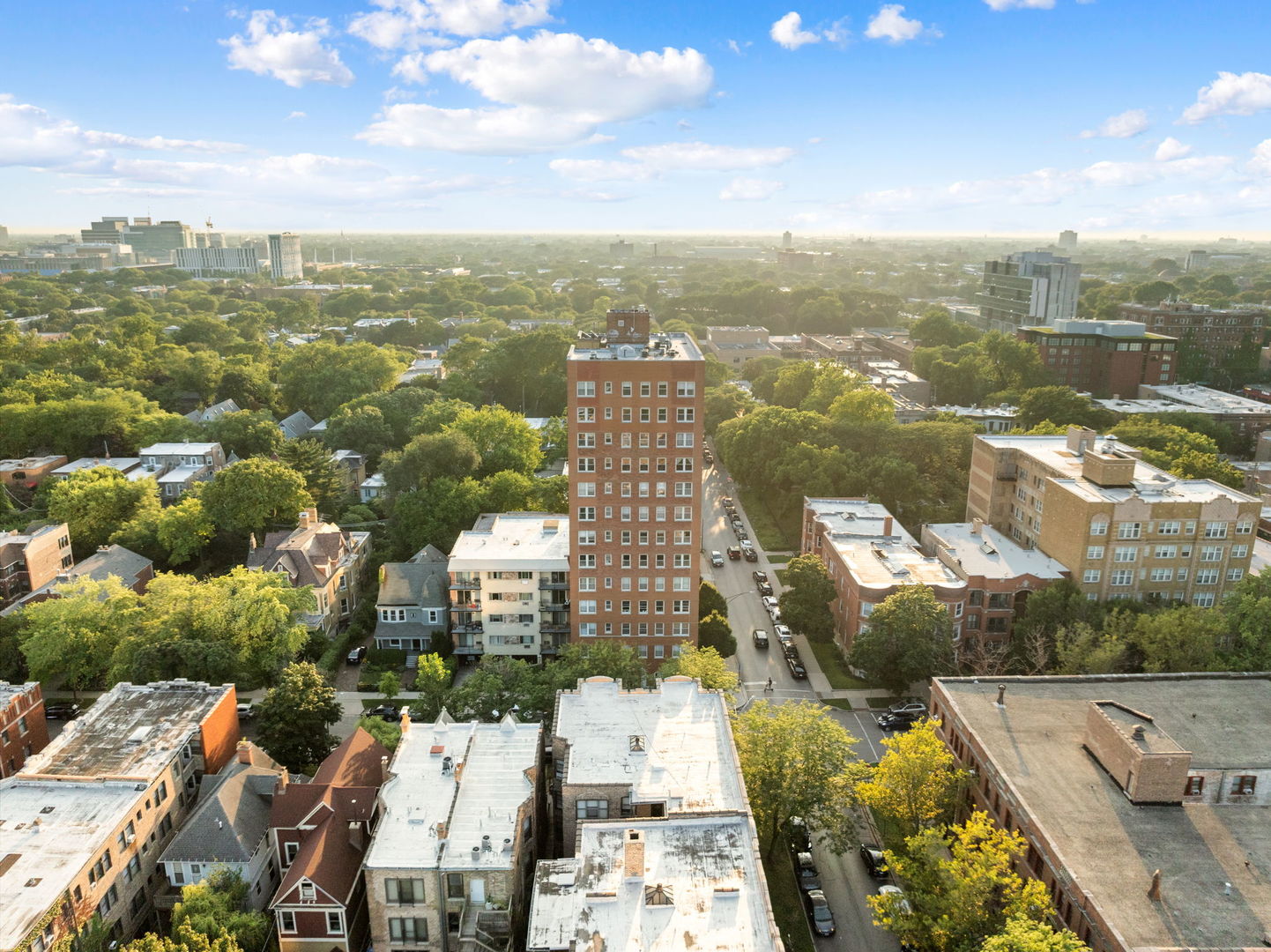 5400 S Harper Avenue #1401, Chicago, IL 60615