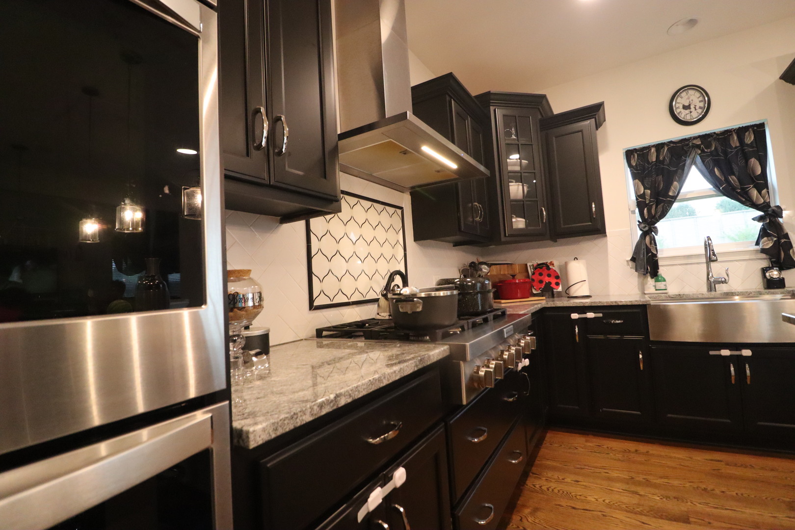 4215 Chinaberry Lane, Naperville, IL 60564