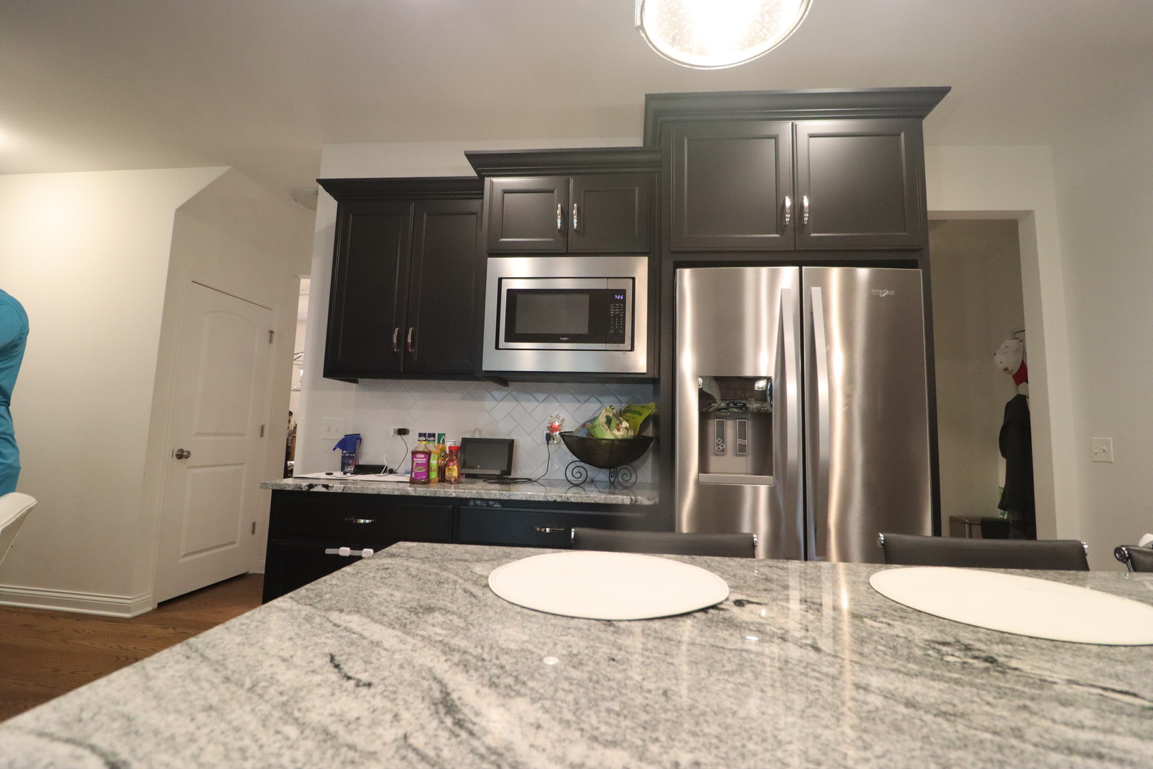 4215 Chinaberry Lane, Naperville, IL 60564