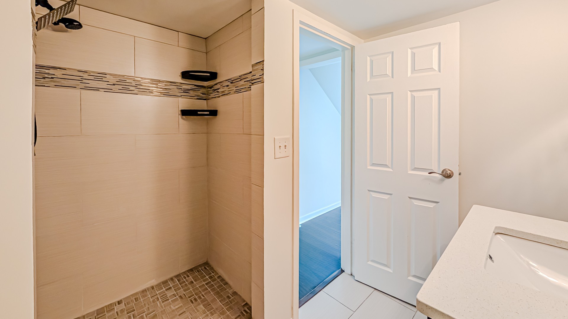 20 N Tower Road #1M, Oak Brook, IL 60523