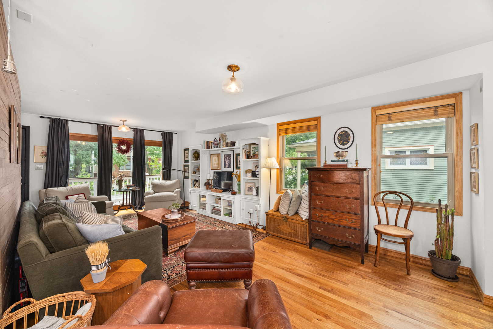 114 Elgin Avenue, Forest Park, IL 60130