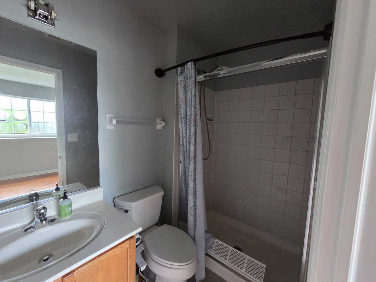 2402 Oakfield Court, Aurora, IL 60503