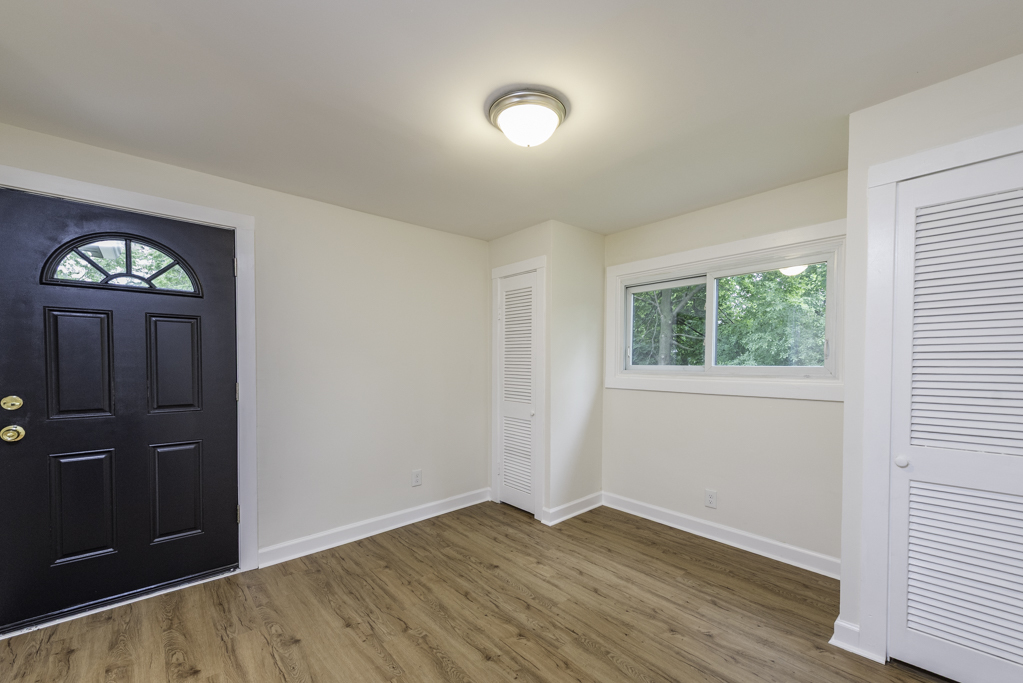 10980 W York House Road, Beach Park, IL 60087