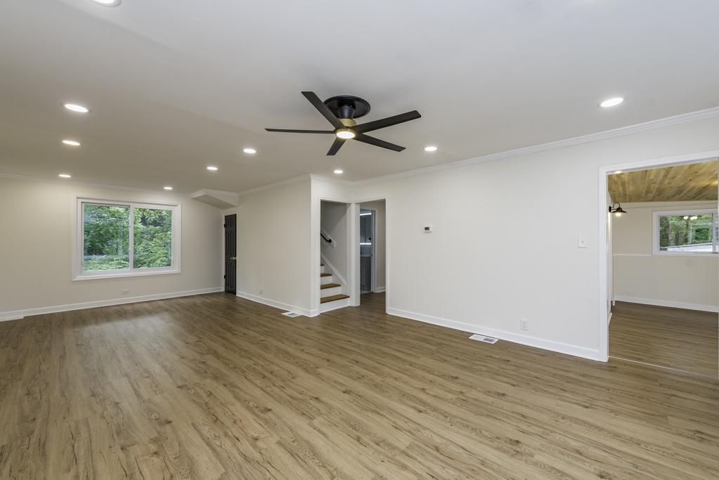 10980 W York House Road, Beach Park, IL 60087