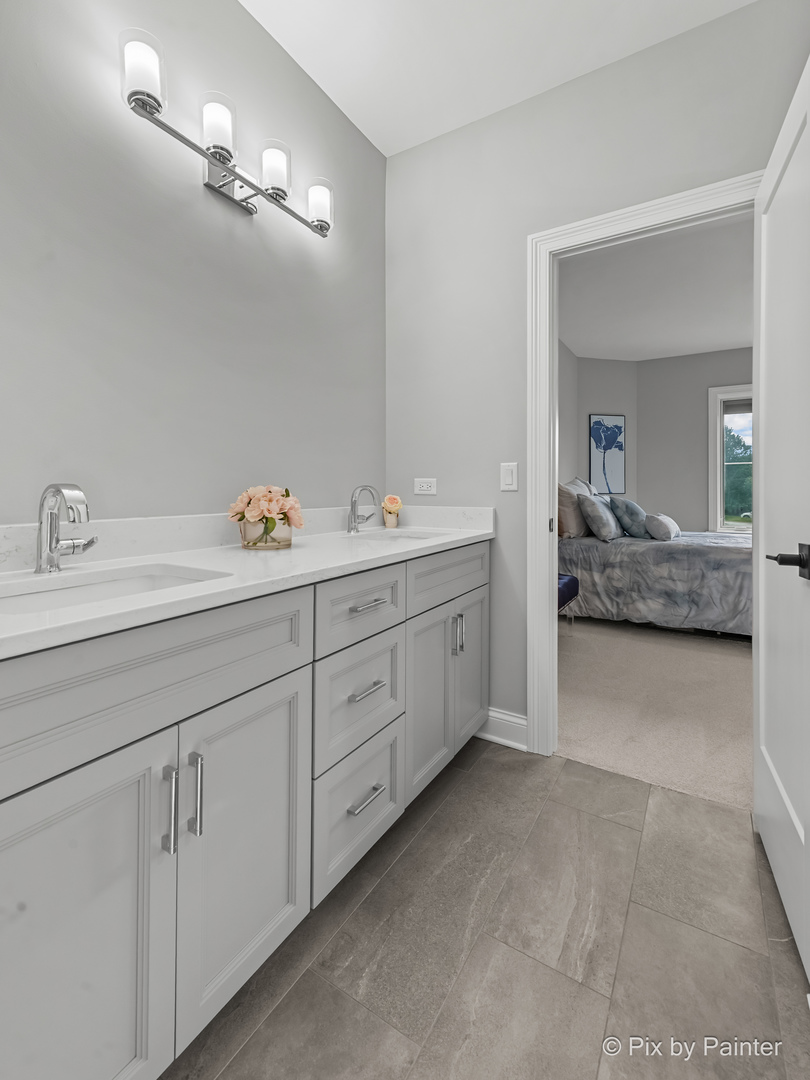 3653 Old Bridge Lane, Elgin, IL 60124