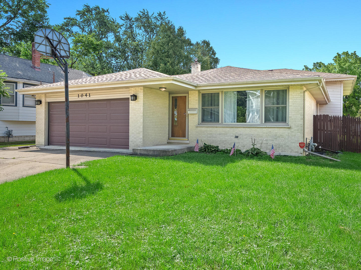 1041 E Division Street, Lombard, IL 60148