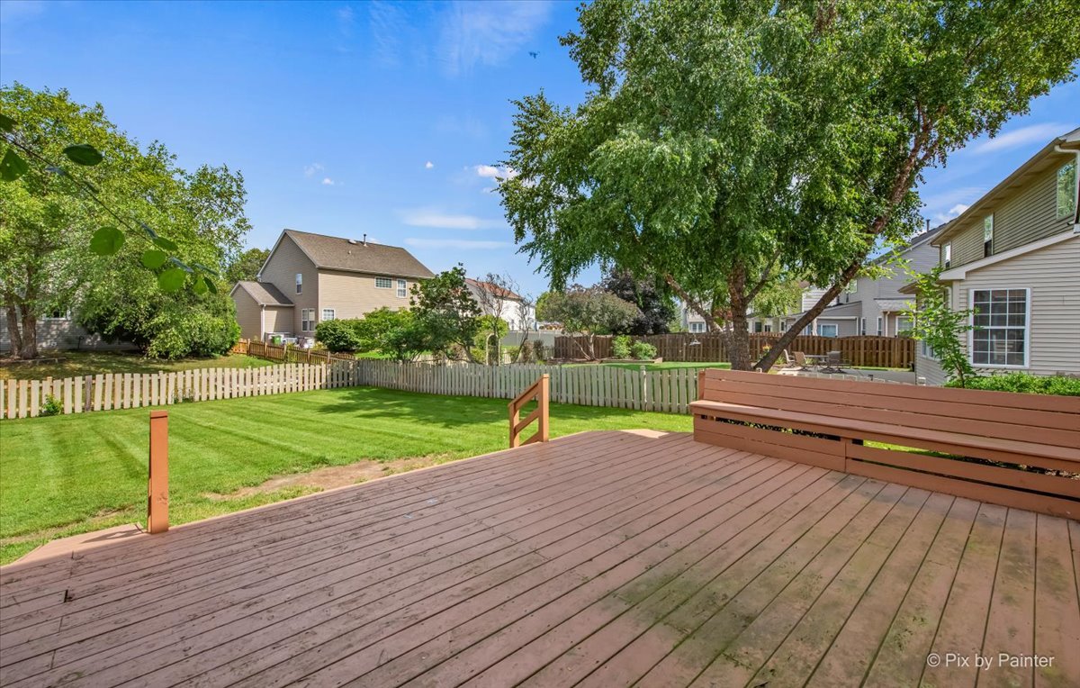 4525 Barharbor Drive, Lake In The Hills, IL 60156