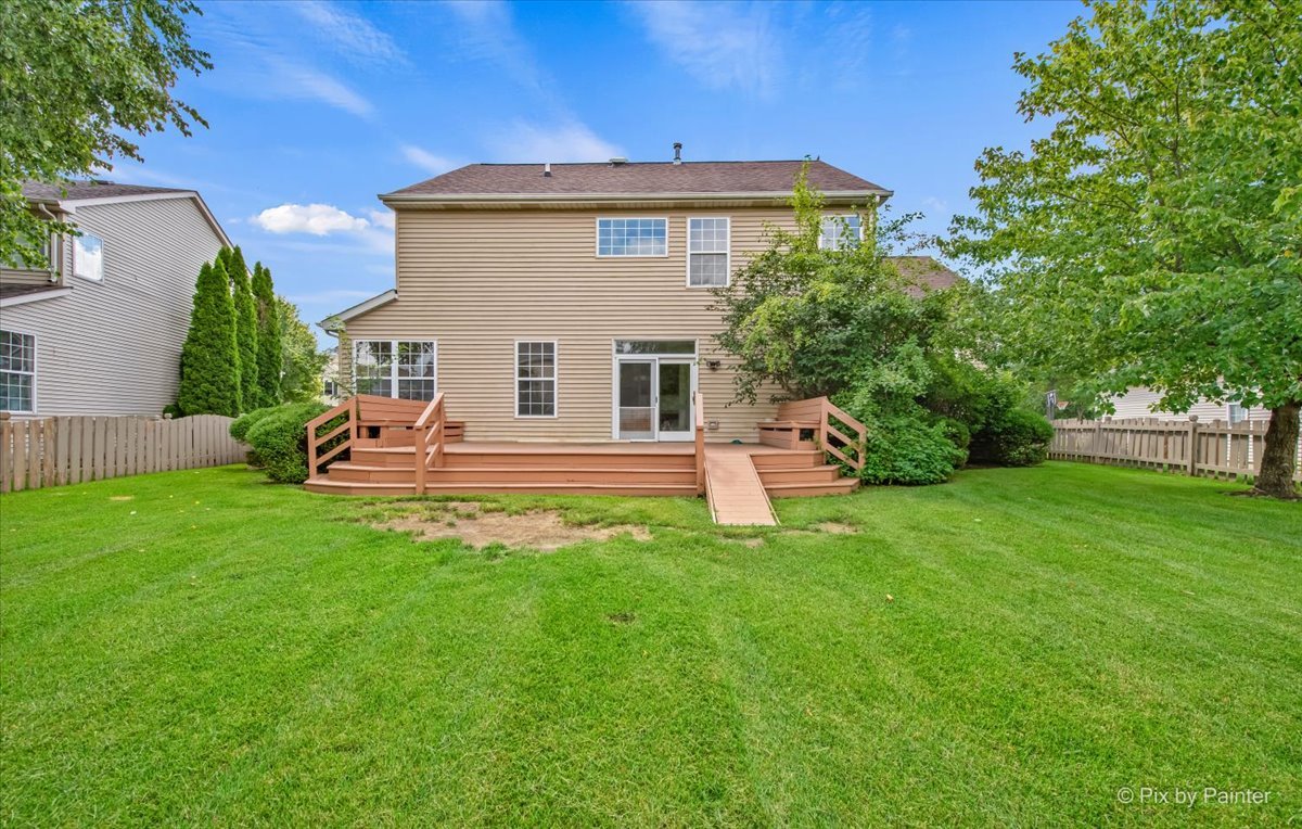 4525 Barharbor Drive, Lake In The Hills, IL 60156