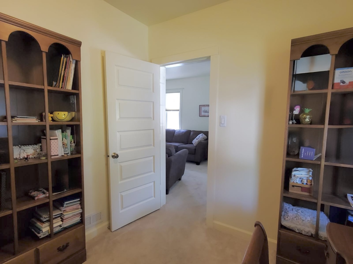 9319 S Albany Avenue, Evergreen Park, IL 60805