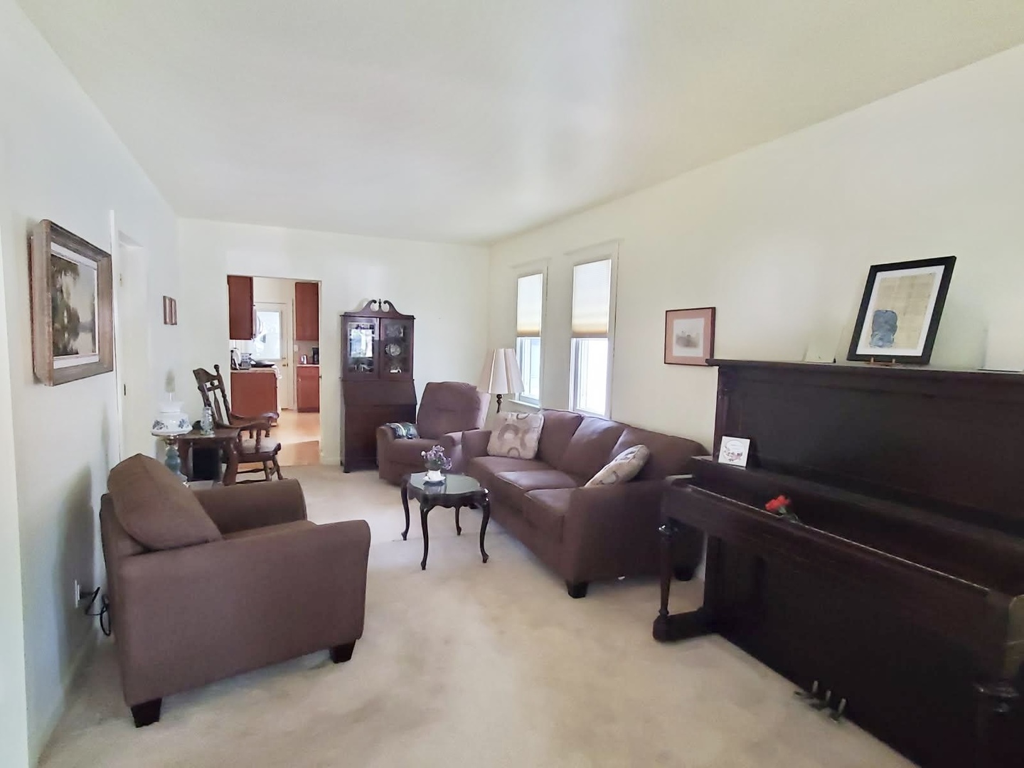 9319 S Albany Avenue, Evergreen Park, IL 60805
