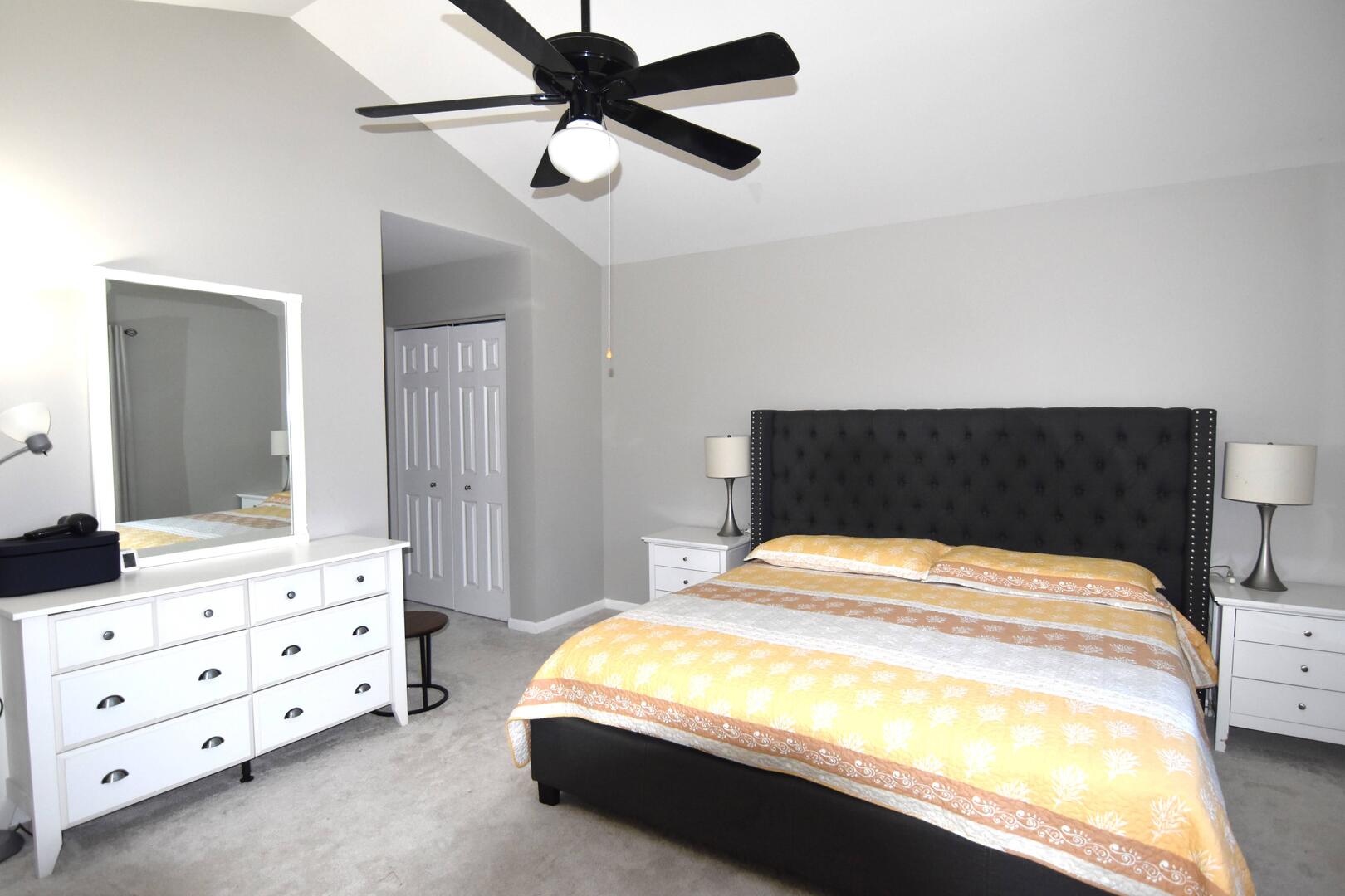 8301 Highpoint Circle #C, Darien, IL 60561