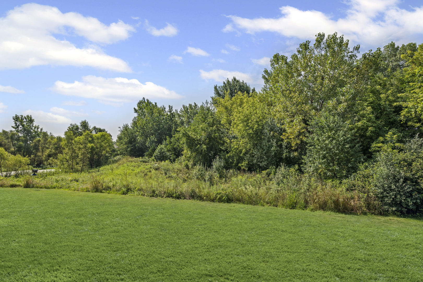 14028 Westmore Road, Huntley, IL 60142