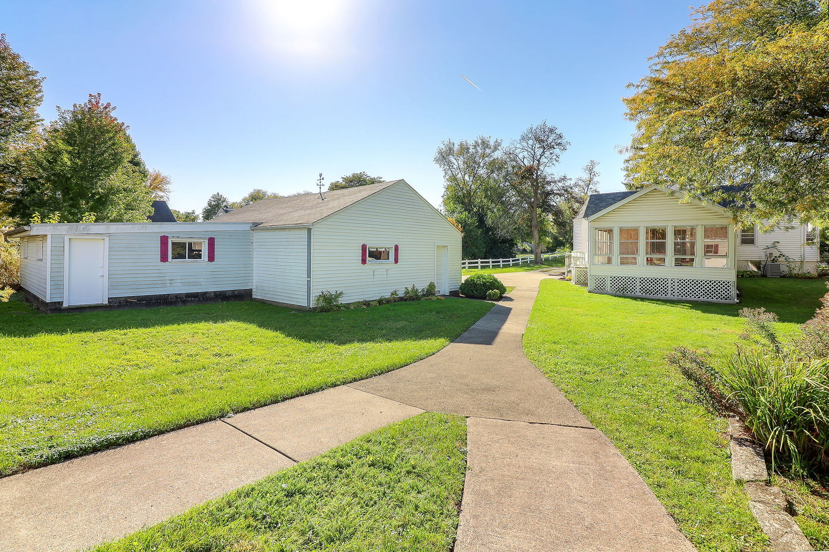 635 S Finley Road, Lombard, IL 60148
