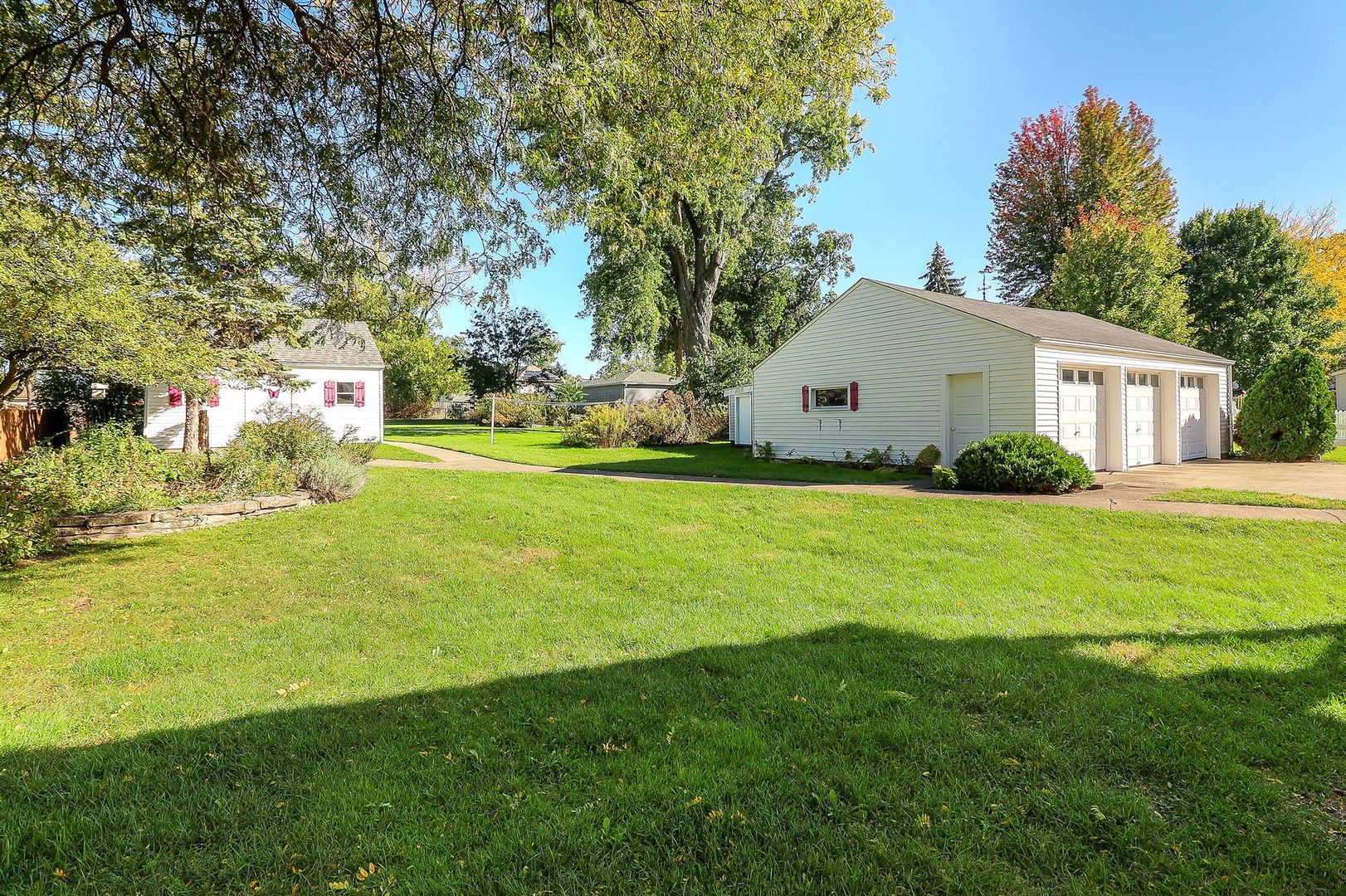 635 S Finley Road, Lombard, IL 60148
