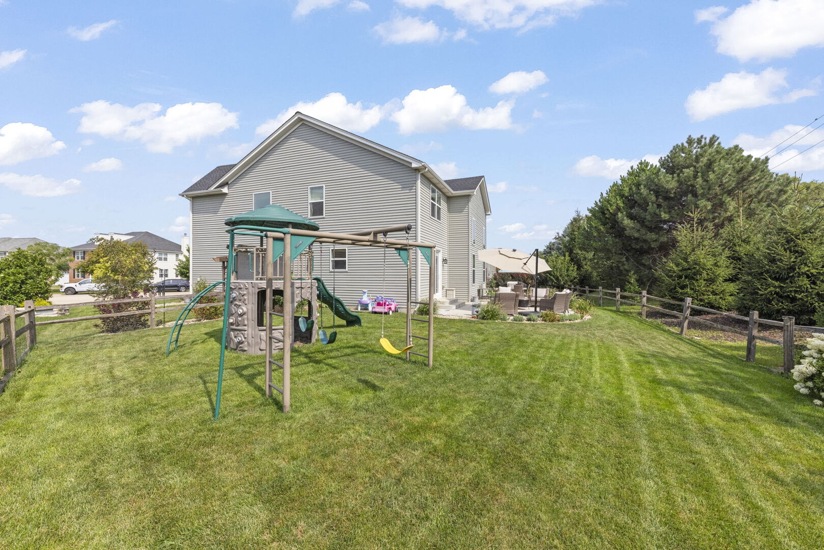 220 Julep Avenue, Oswego, IL 60543